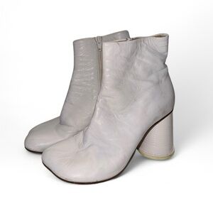 MM6 Maison Margiela White Leather Anatomic Ankle Boot